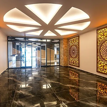 Hotel Grand Kolibri Prestige